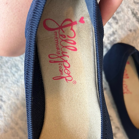 5/$25 Jelly pop flats - Picture 2 of 4